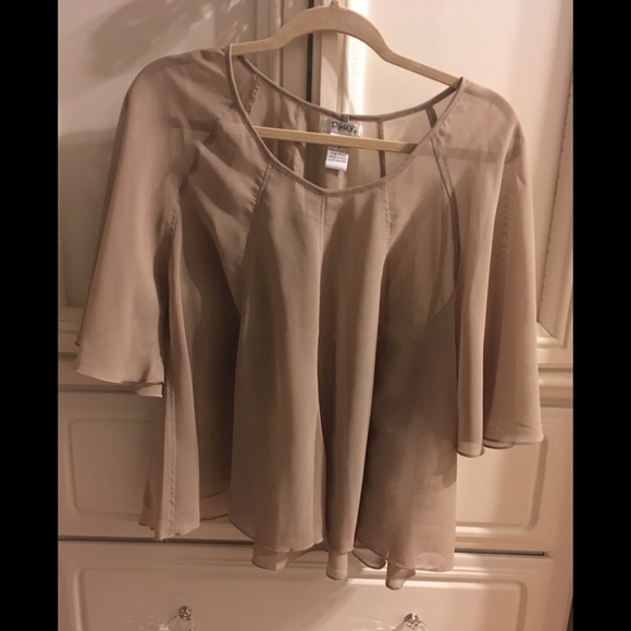 Pinky brand sheer flowy top - Picture 1 of 2